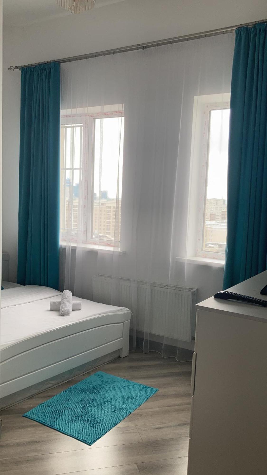 Уютная Квартира С Террасой В Сердце Столицы Apartment Taldykol Ngoại thất bức ảnh